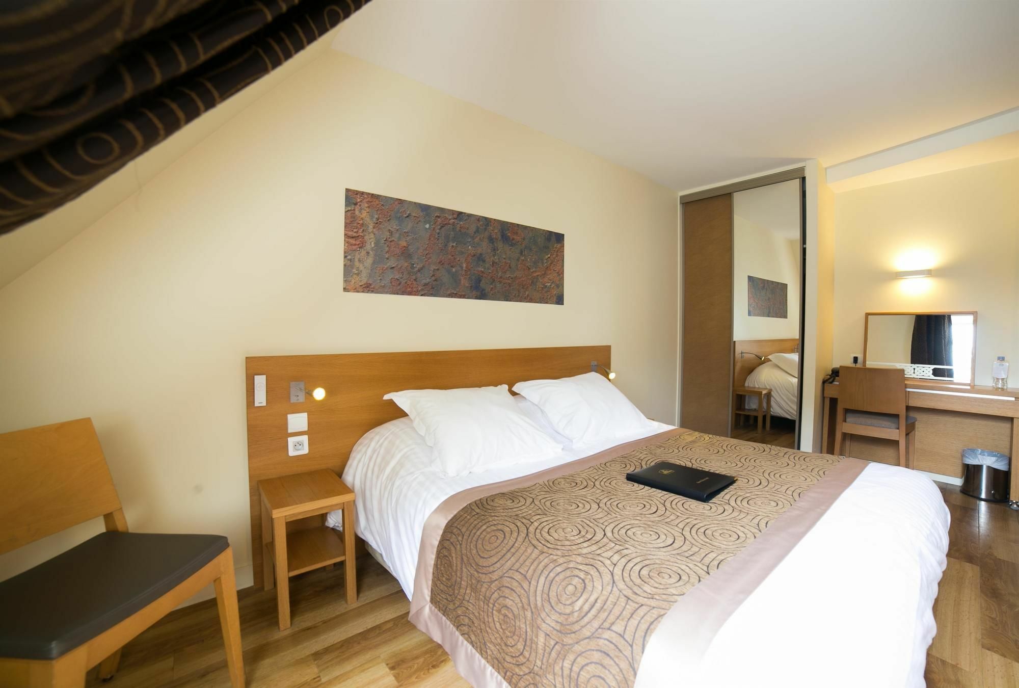 קרנאק Le Celtique & Spa מראה חיצוני תמונה